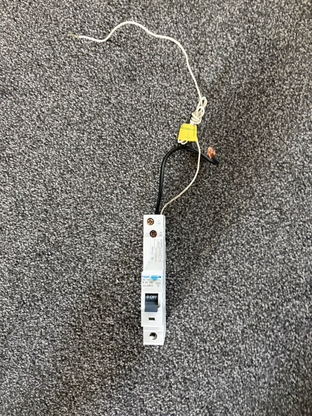 HAGER 32 AMP CURVE B 6kA 30mA RCBO TYPE AC AD110 104275