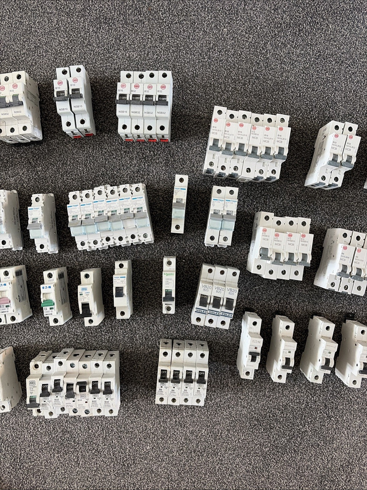75x MCB Job Lot MEM , Wylex , Hager , Eaton , Schneider , BG , MK , Volex
