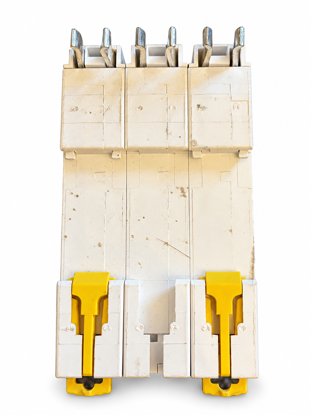 Schneider Electric iKQ C32 32A 3 Pole MCB Used