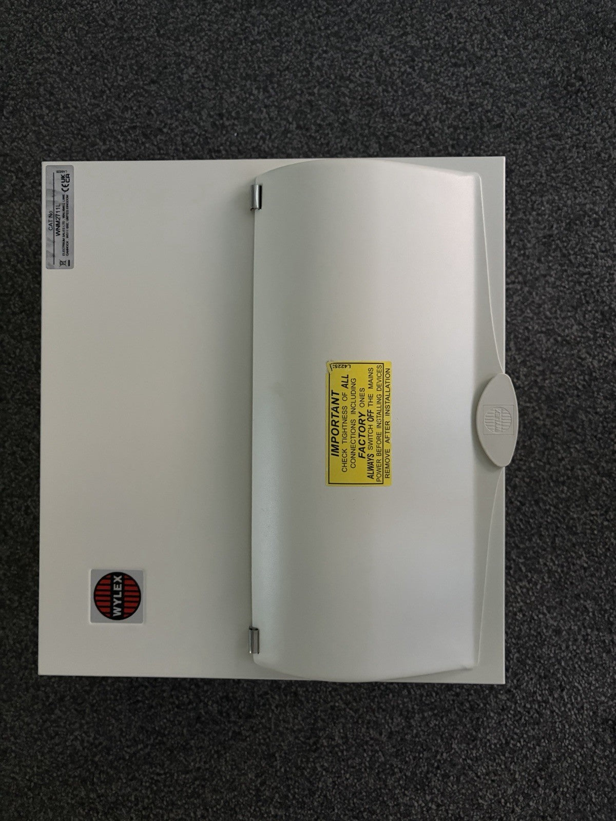 Wylex WNM2711L Metal Consumer Unit 100A Main Switch Type 2 SPD 6 RCBOs